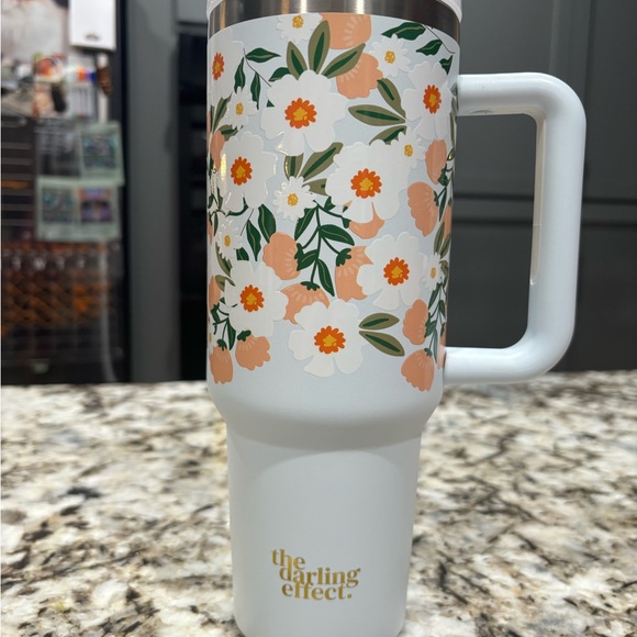 The Darling Effect Flower Talk Take Me Everywhere 40oz Tumbler - Picture 1 of 9